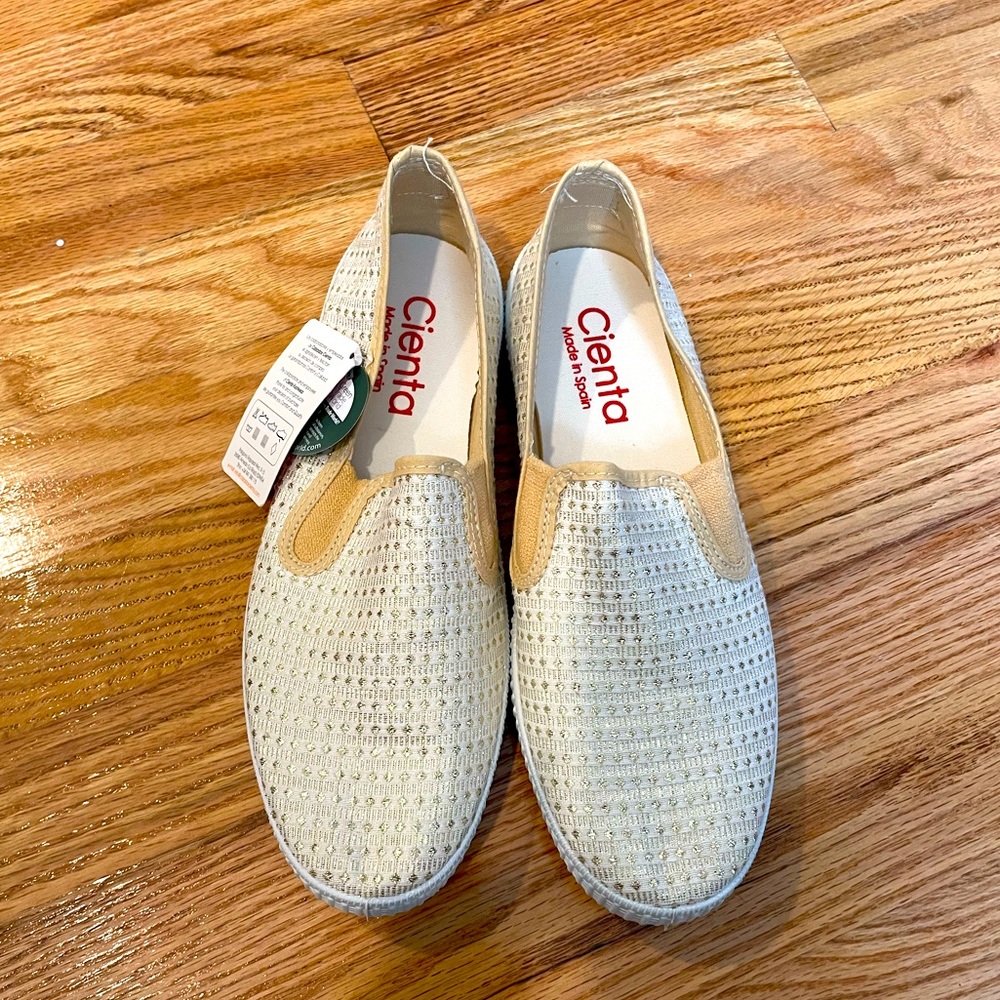 Cienta Gold and Cream Slip On Sneakers